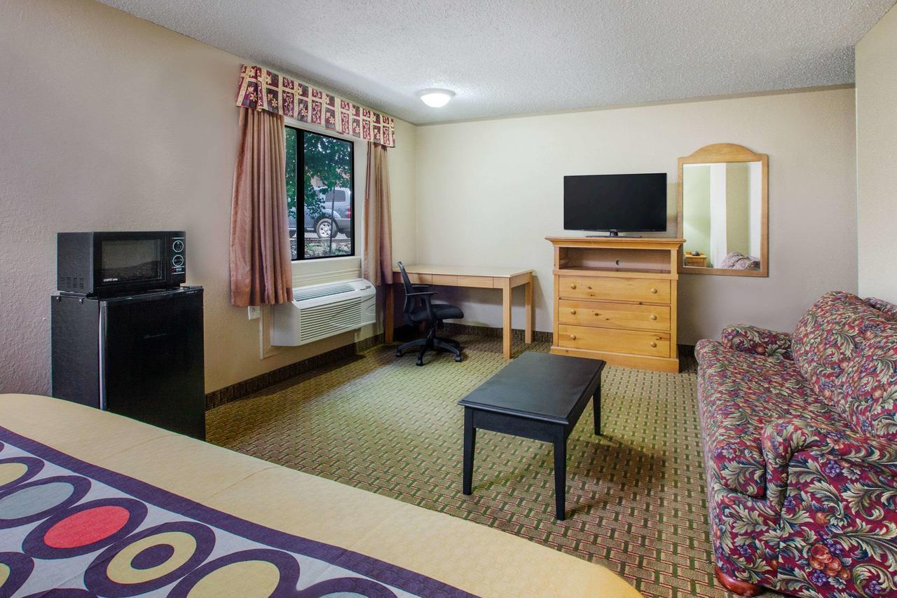 ซูเปอร์ 8 บาย วินด์แฮม เชอร์แมน Motel ภายนอก รูปภาพ